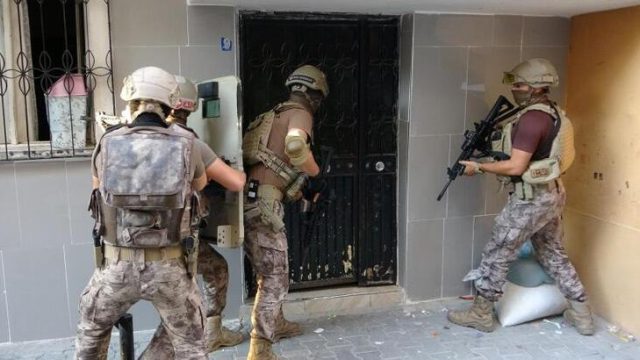 Mersin’de operasyon! HDP il başkanına gözaltına alındı