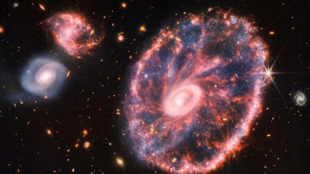 James Webb Teleskobu görüntüledi! Dünya’dan 500 milyon ışık yılı uzaklıkta!